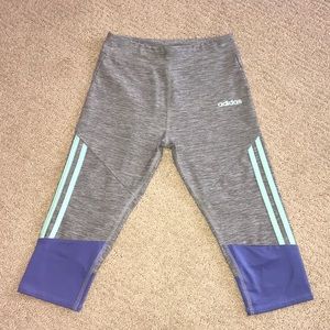 Girls Adidas capris. Size 10/12.